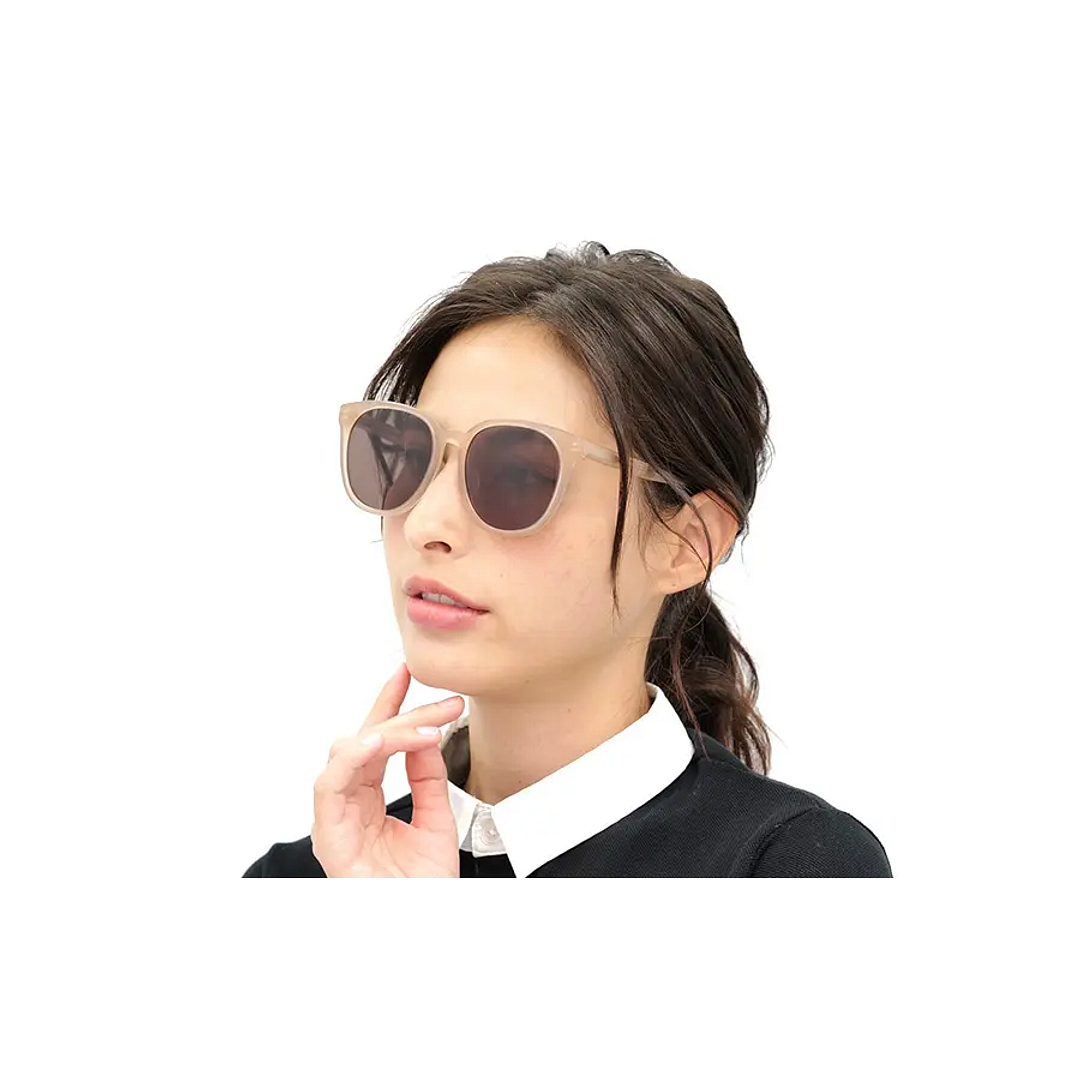 OWNDAYS | SUN White Full Rim Wellington left side